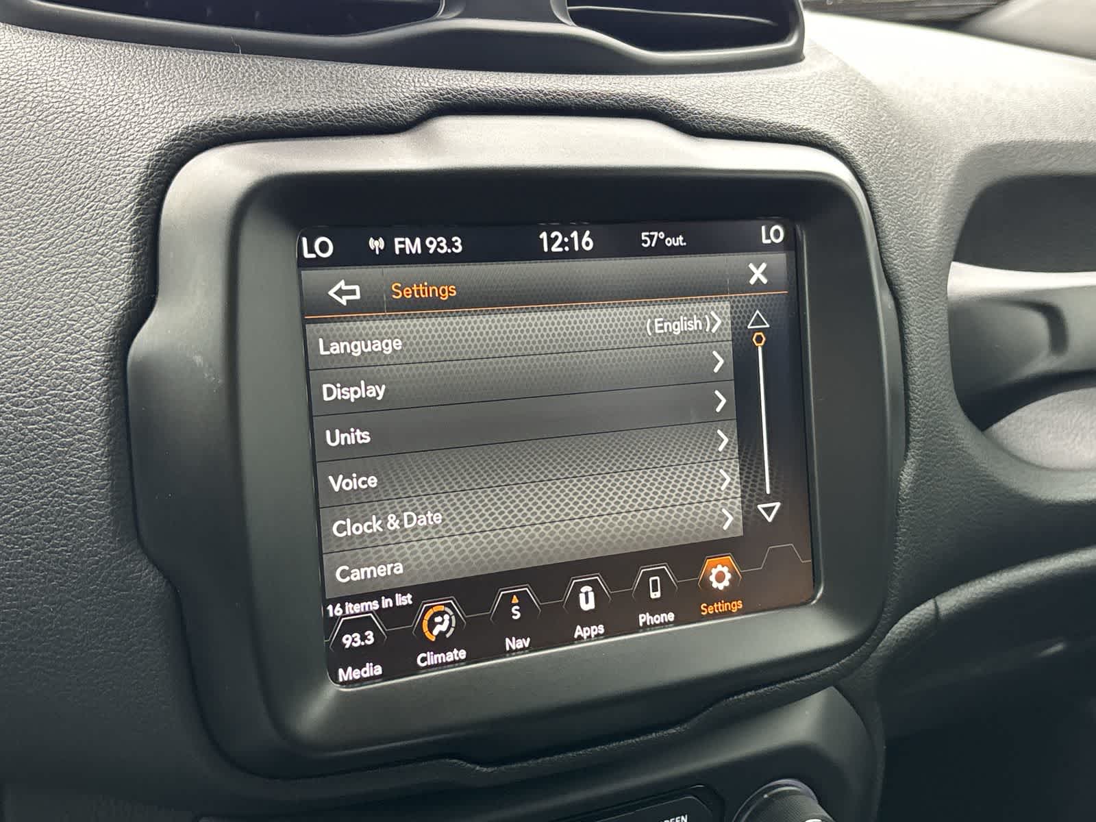 Thumbnail: 2023 Jeep Renegade - 22