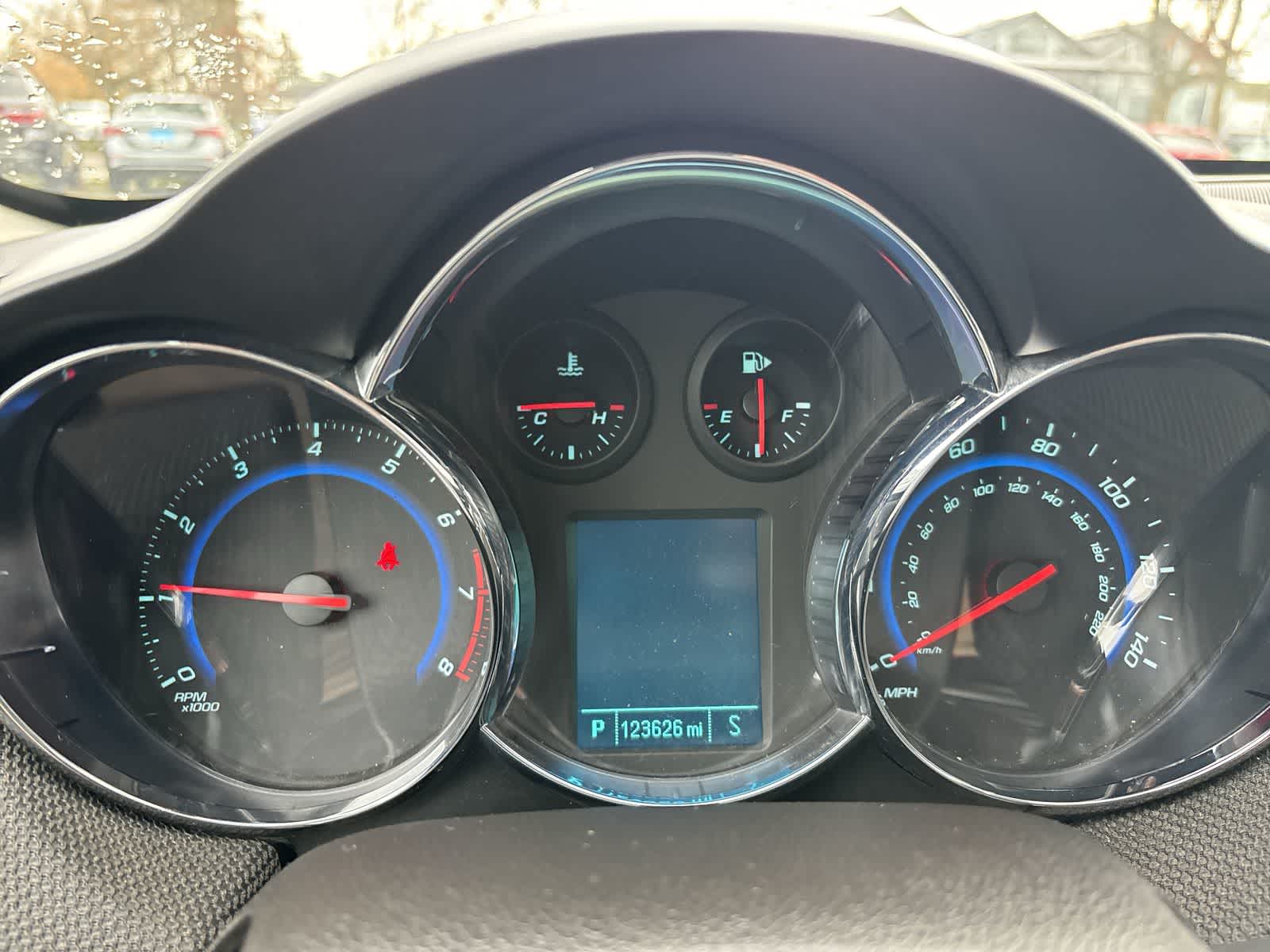 Thumbnail: 2016 Chevrolet Cruze - 13