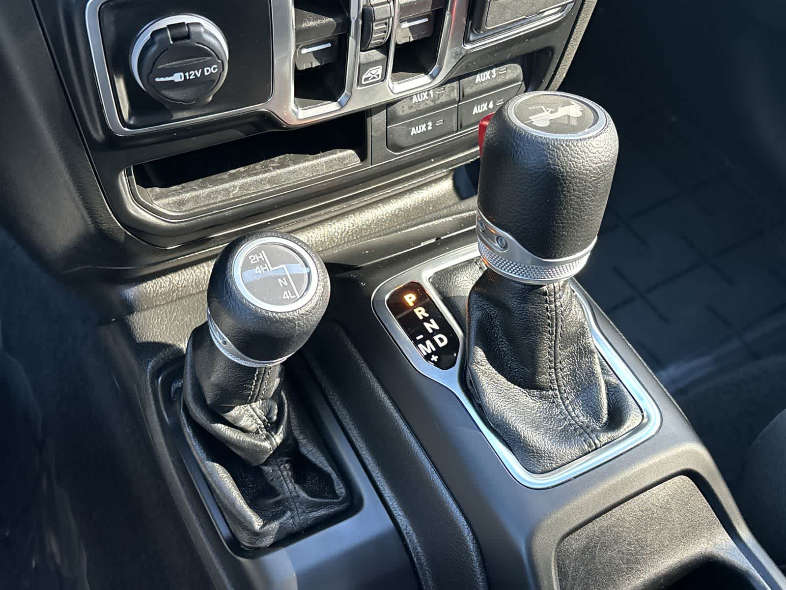 Thumbnail: 2021 Jeep Wrangler - 28