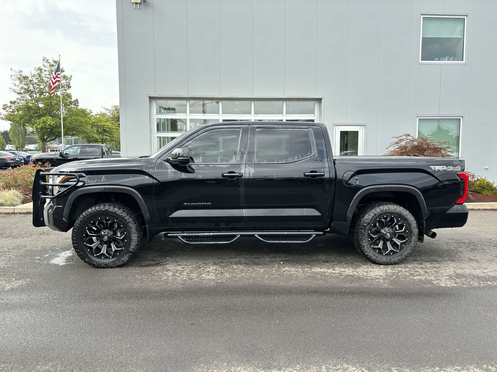 Thumbnail: 2022 Toyota Tundra - 2