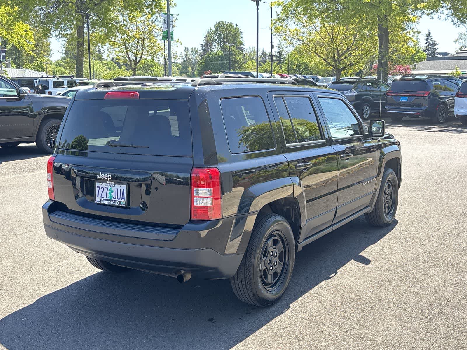 Thumbnail: 2016 Jeep Patriot - 5