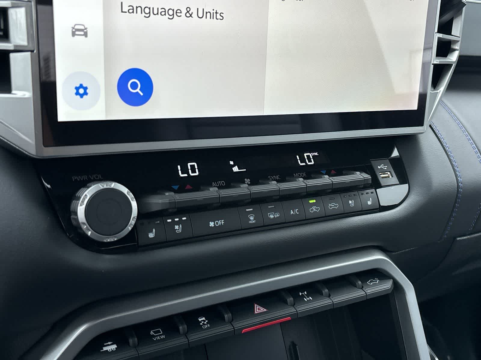 Thumbnail: 2025 Toyota Tundra - 25