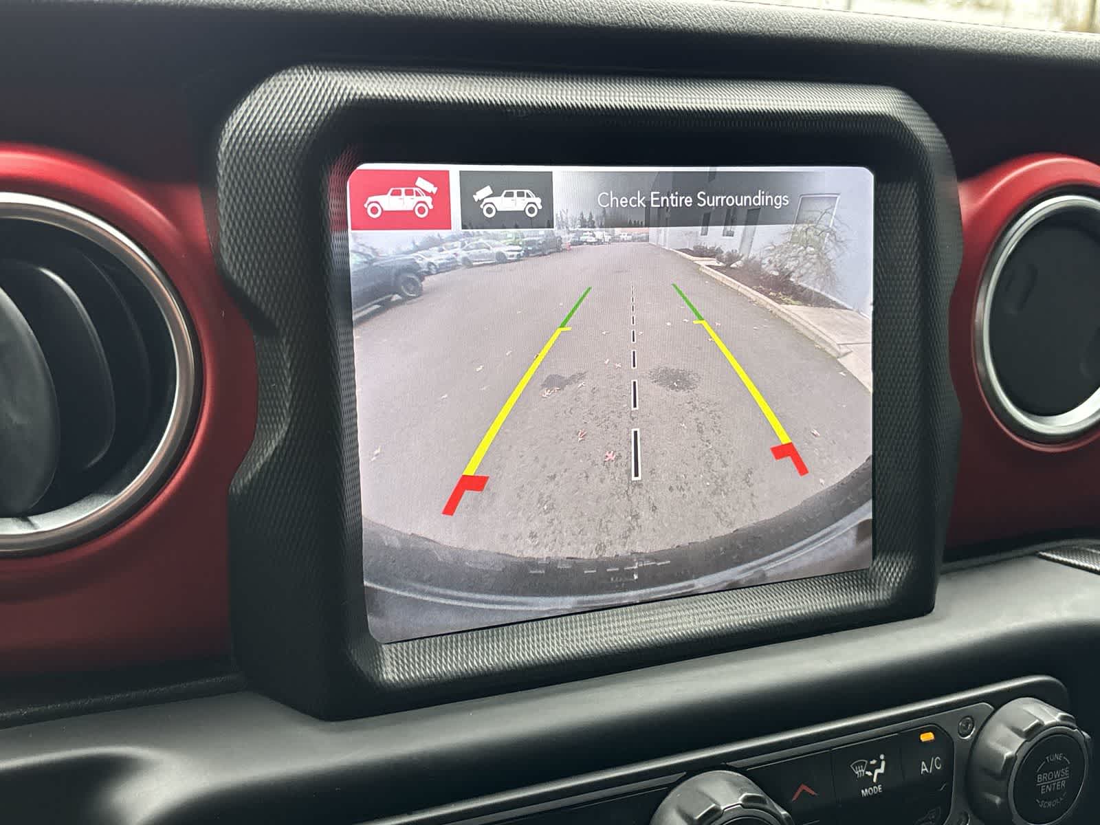 Thumbnail: 2021 Jeep Wrangler - 26