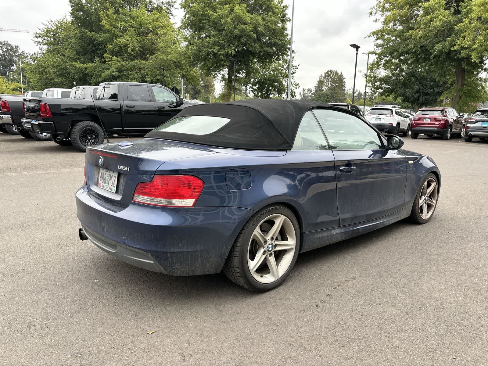 Thumbnail: 2011 BMW 1 Series - 4