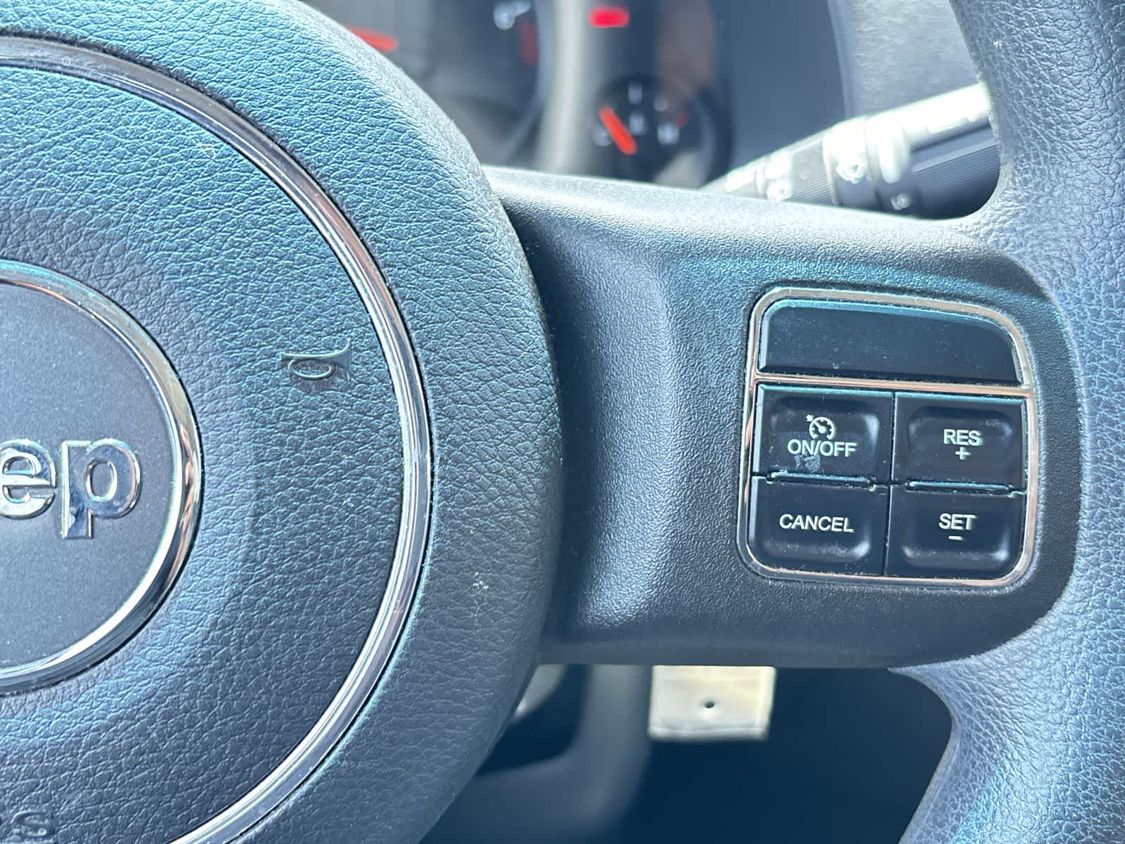 Thumbnail: 2011 Jeep Compass - 12