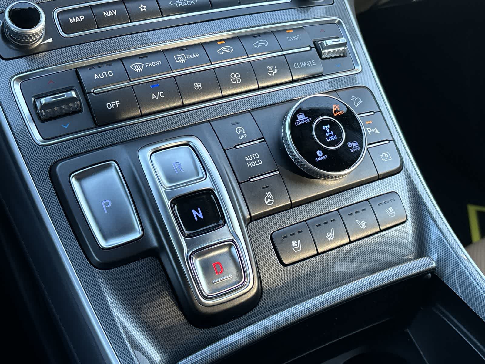 Thumbnail: 2023 Hyundai Santa Fe - 21