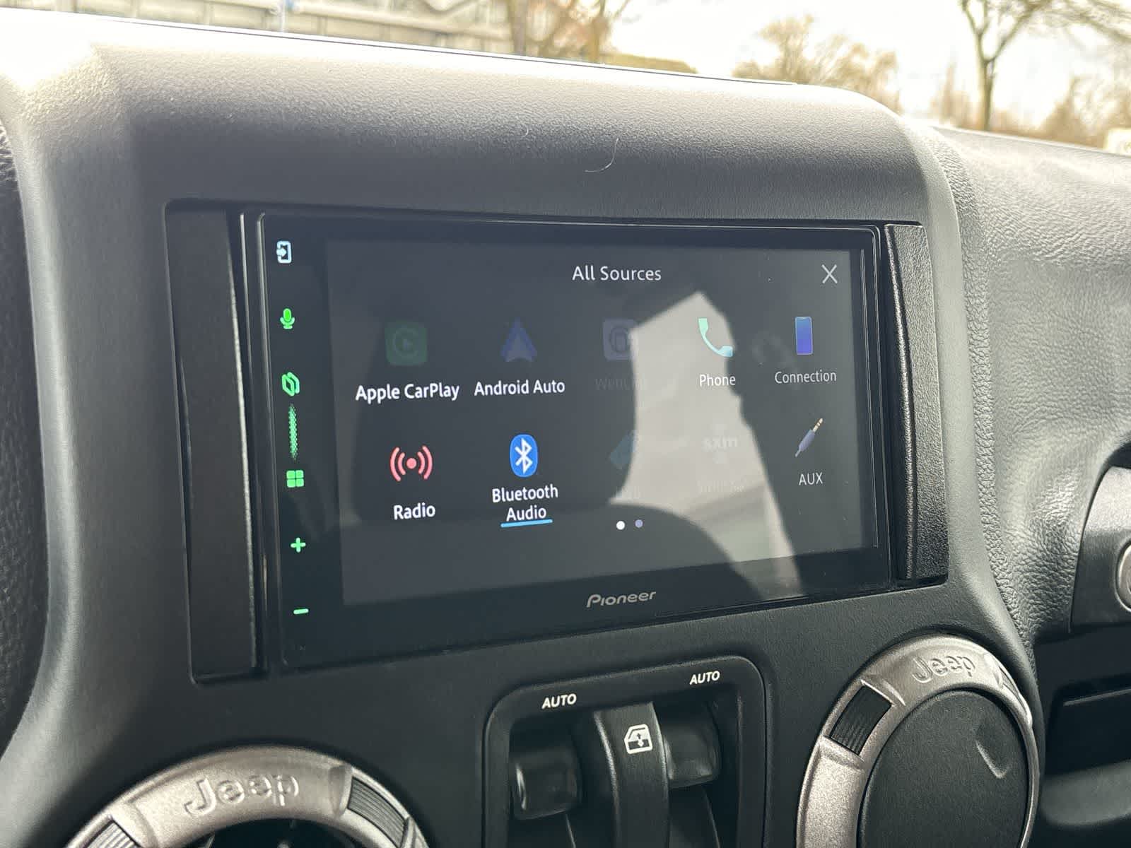 Thumbnail: 2018 Jeep Wrangler - 17