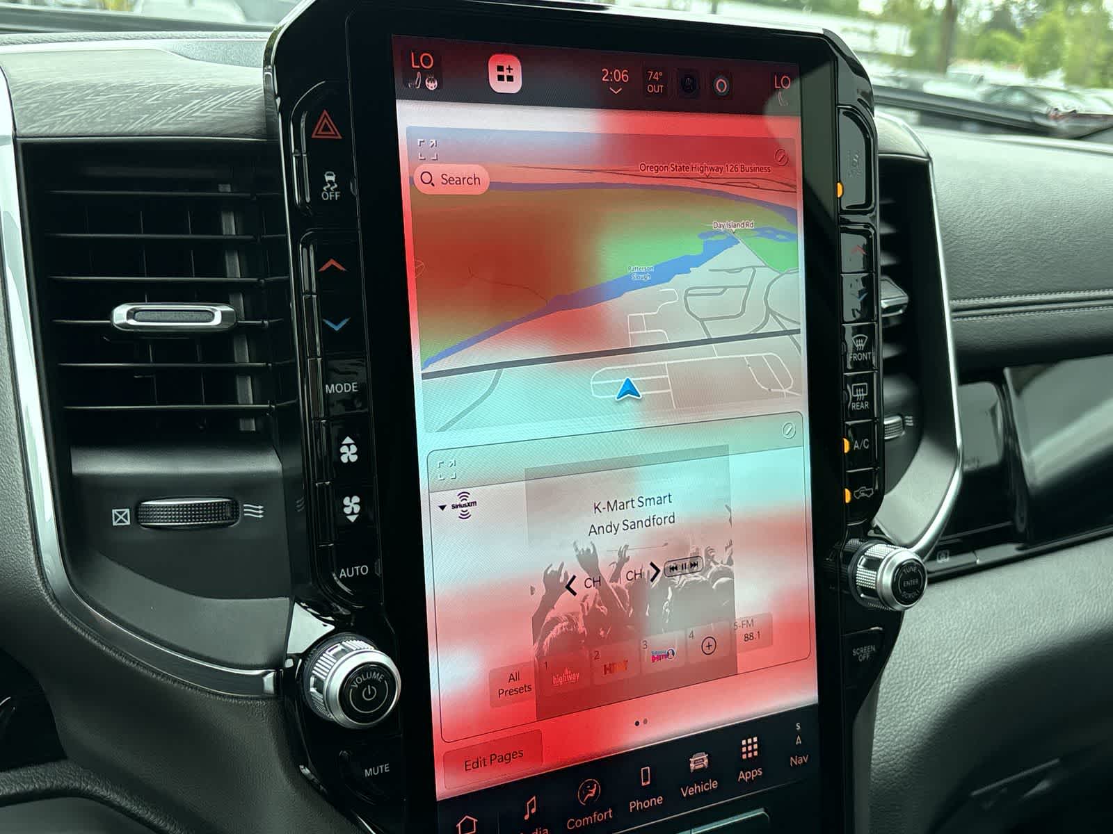 Thumbnail: 2026 RAM 1500 - 18