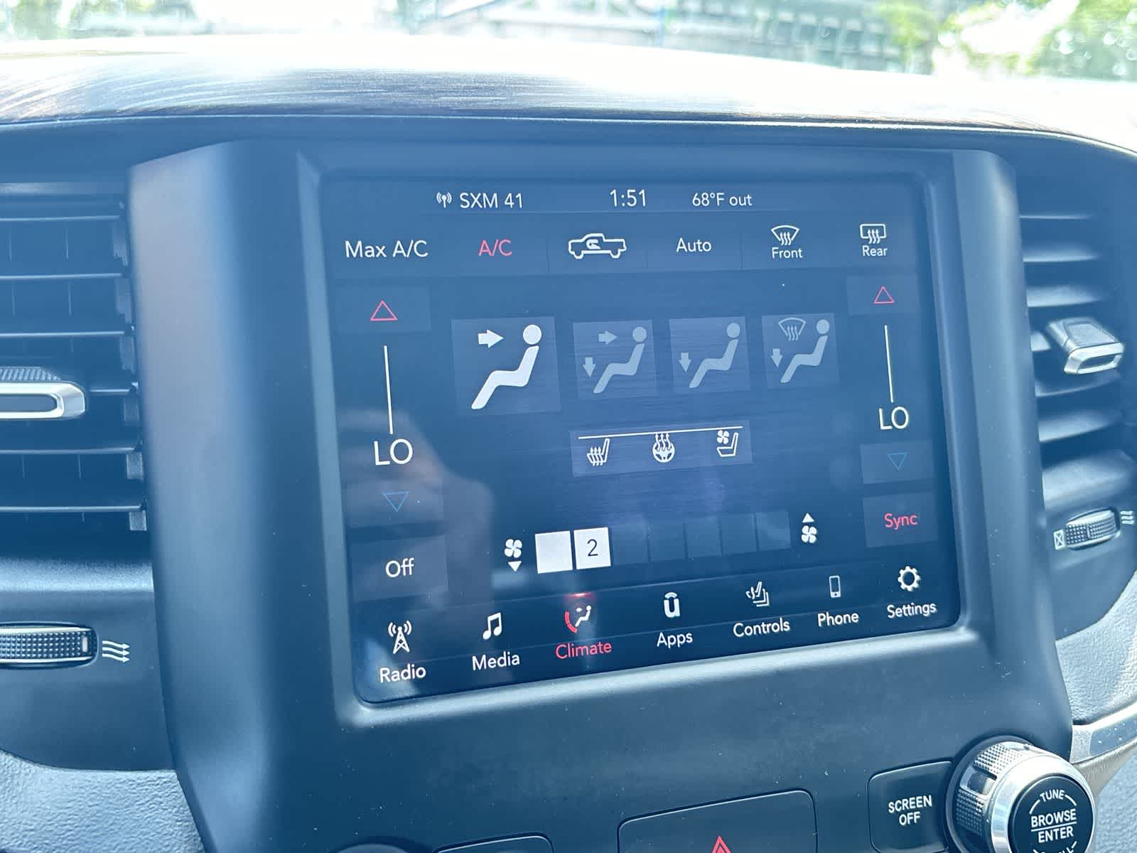 2020 RAM 1500 Laramie 21
