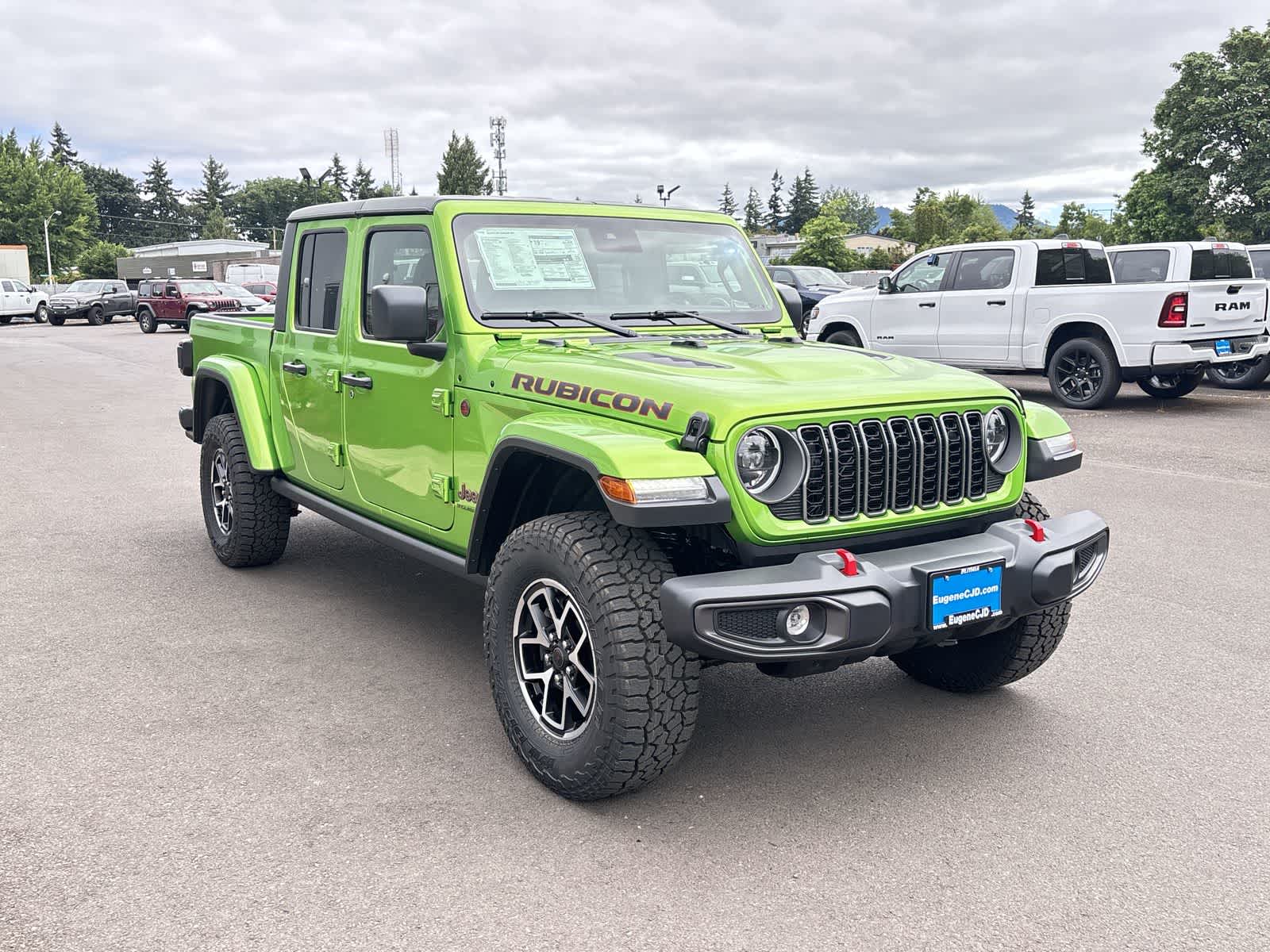 Thumbnail: 2025 Jeep Gladiator - 7