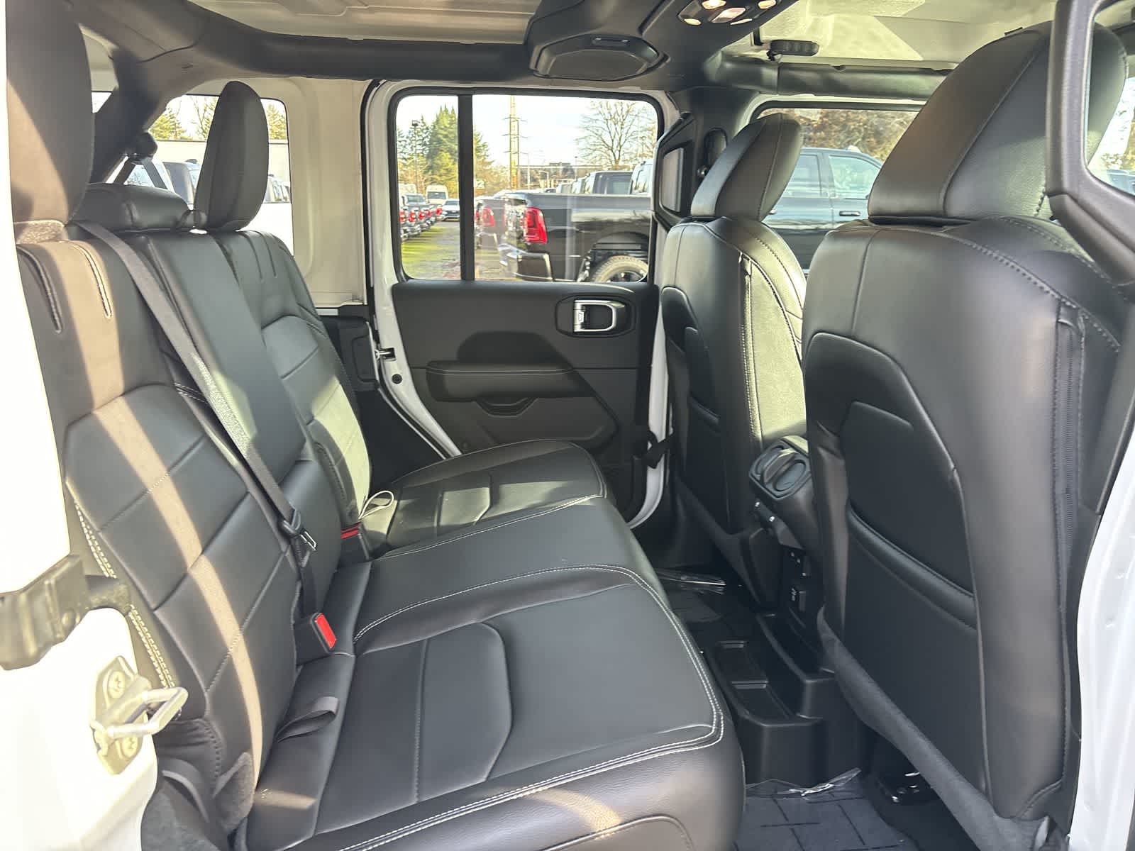 Thumbnail: 2023 Jeep Wrangler - 7