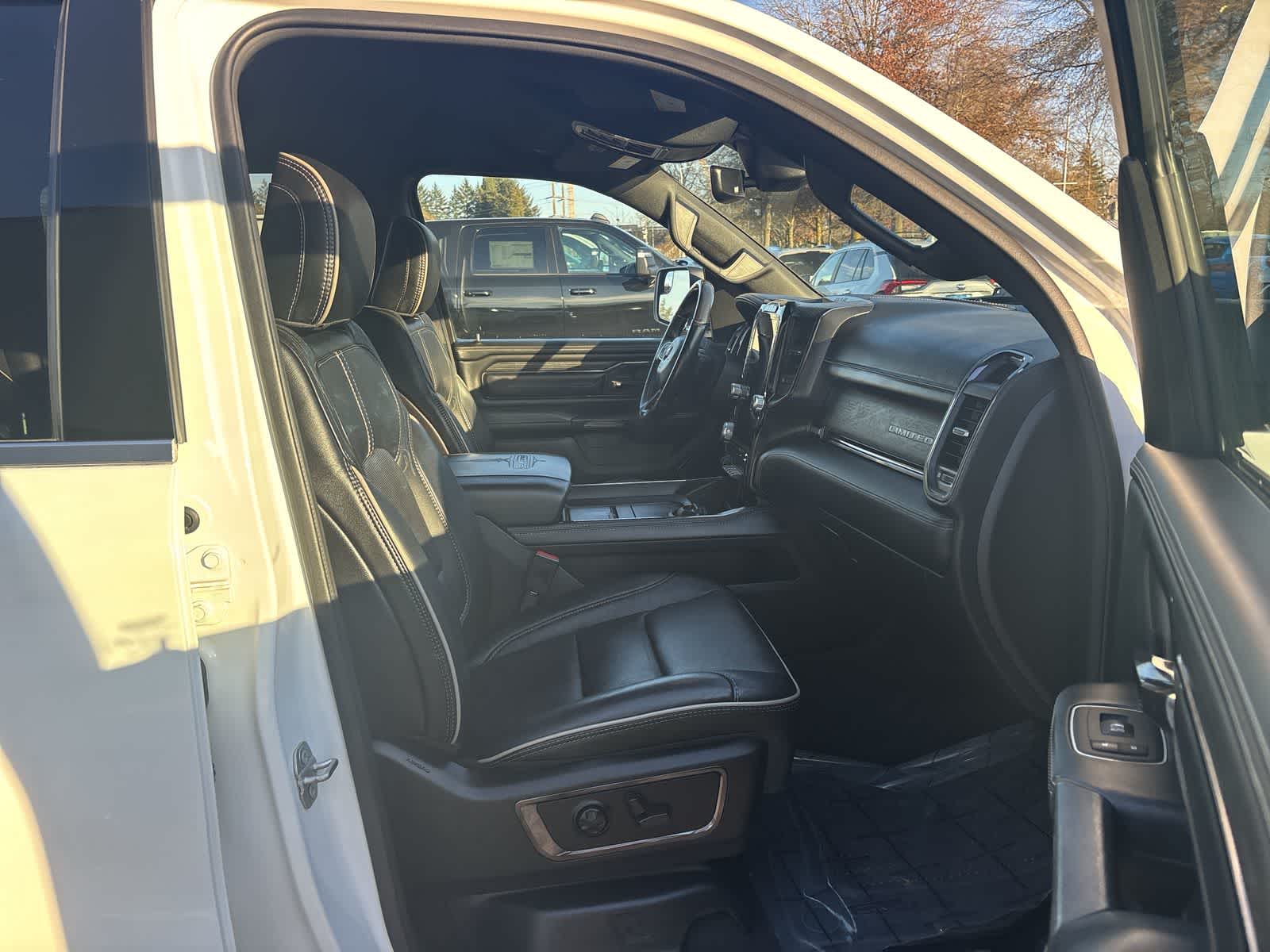 Thumbnail: 2022 RAM 1500 - 9