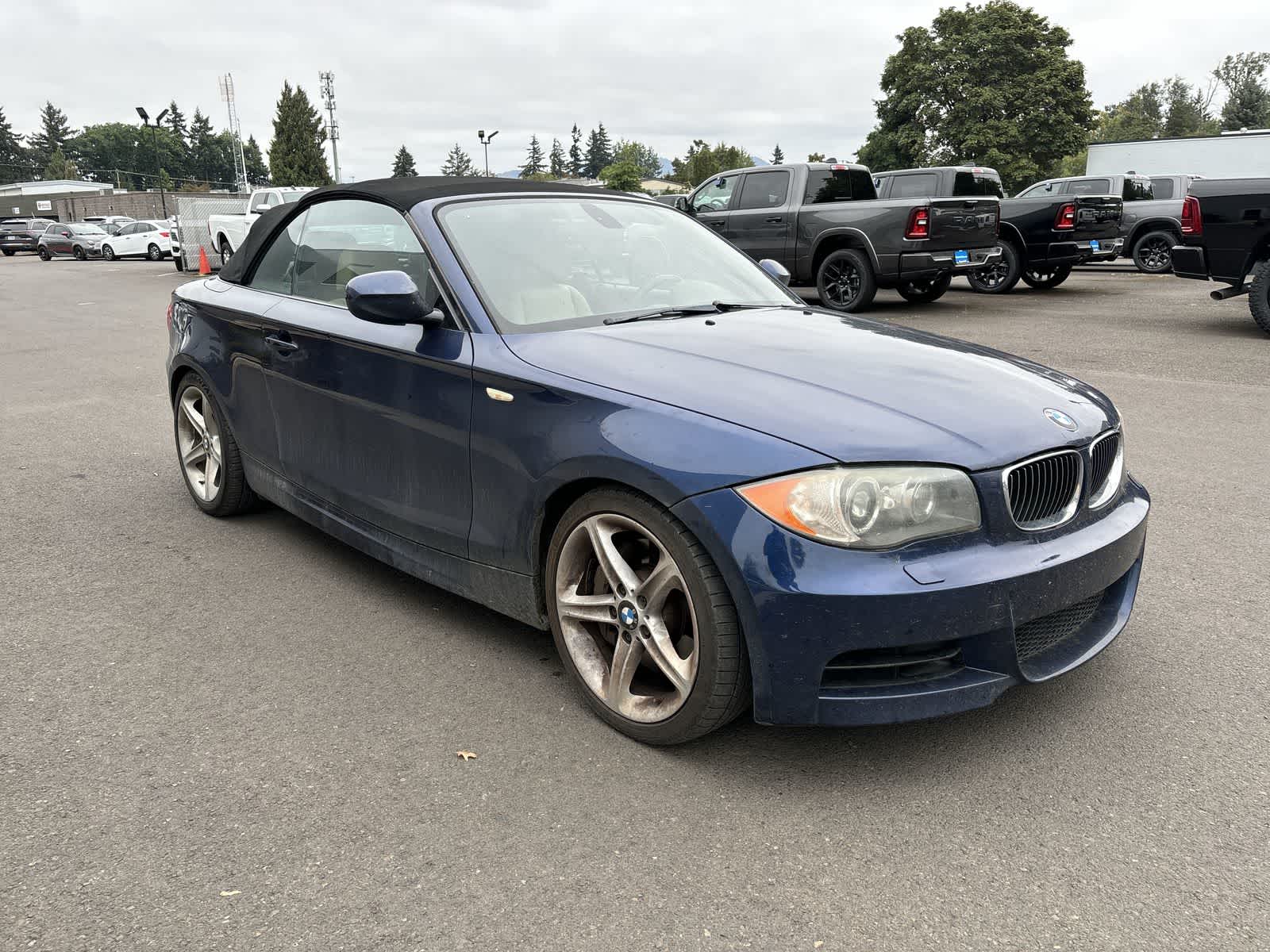 Thumbnail: 2011 BMW 1 Series - 6