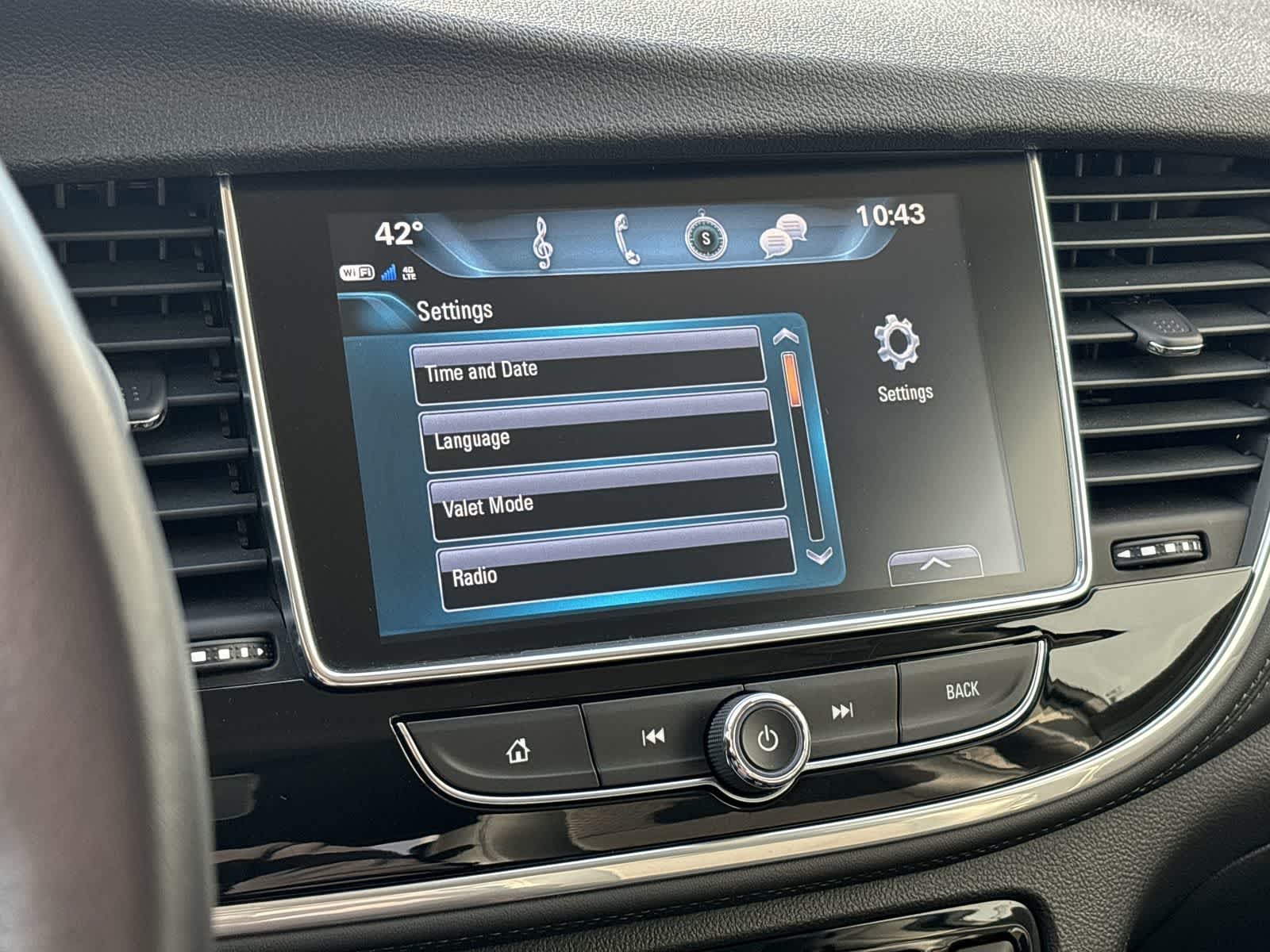 Thumbnail: 2019 Buick Encore - 18