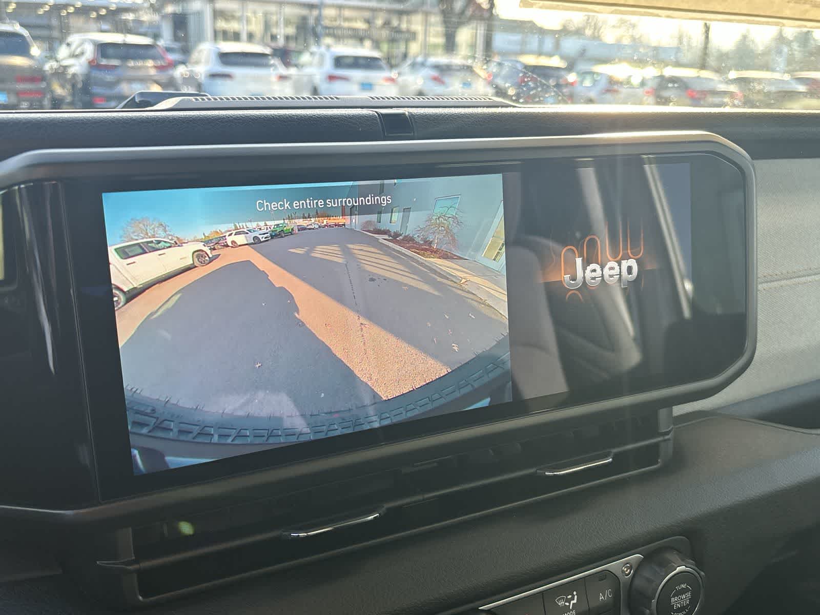 Thumbnail: 2026 Jeep Wrangler - 24