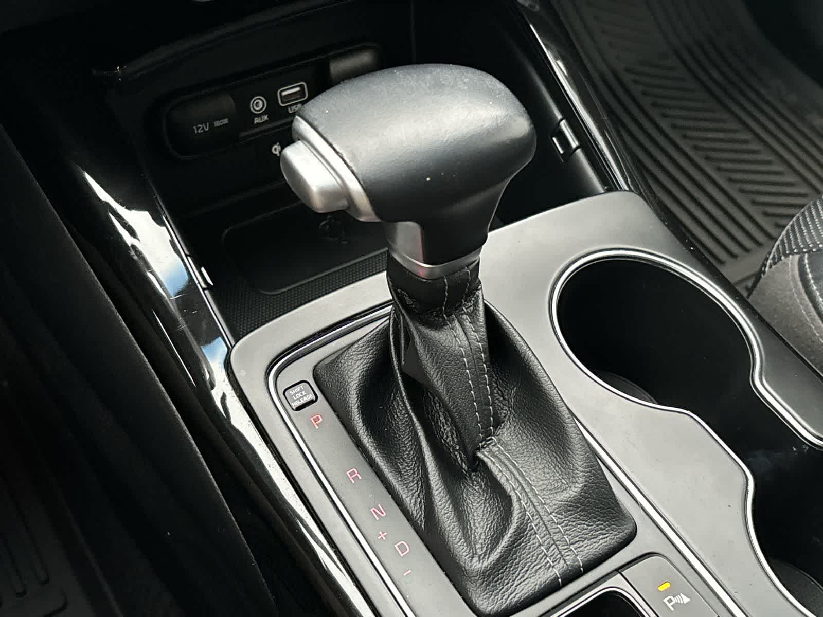 Thumbnail: 2020 Kia Sorento - 26