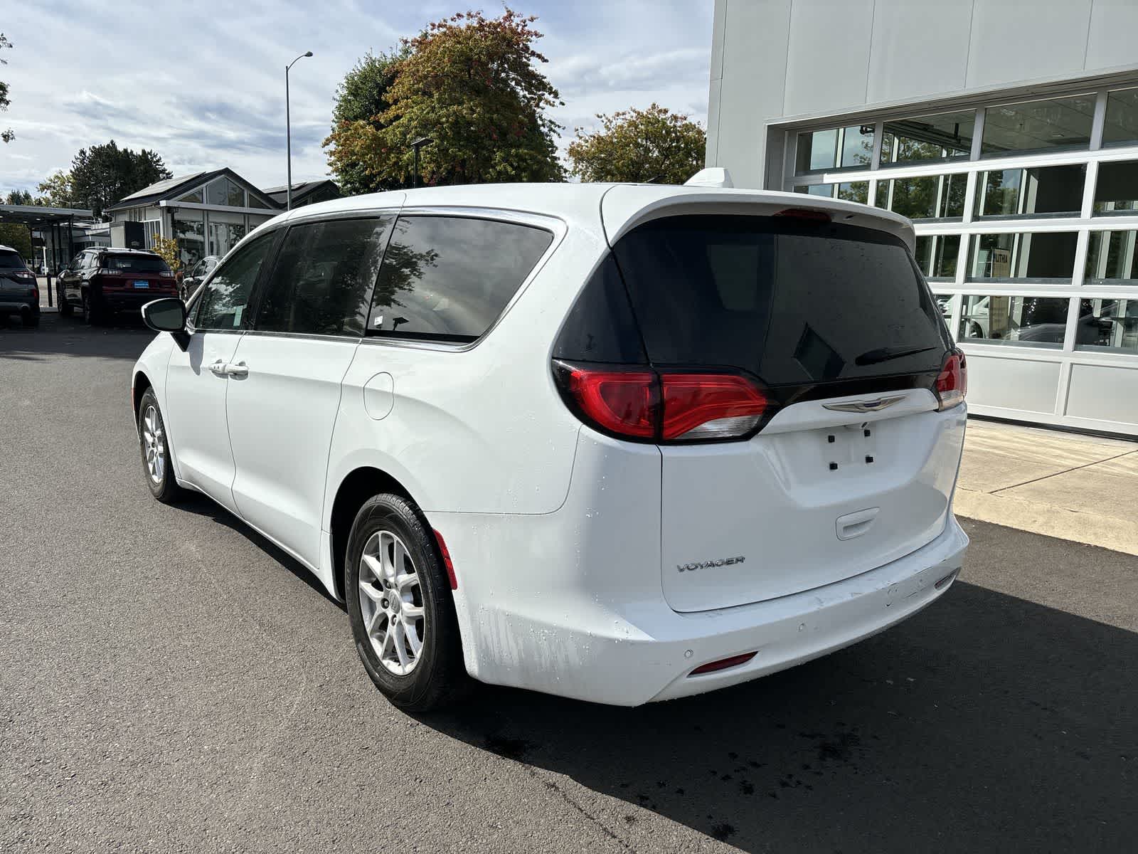 2020 Chrysler Voyager LX photo 2