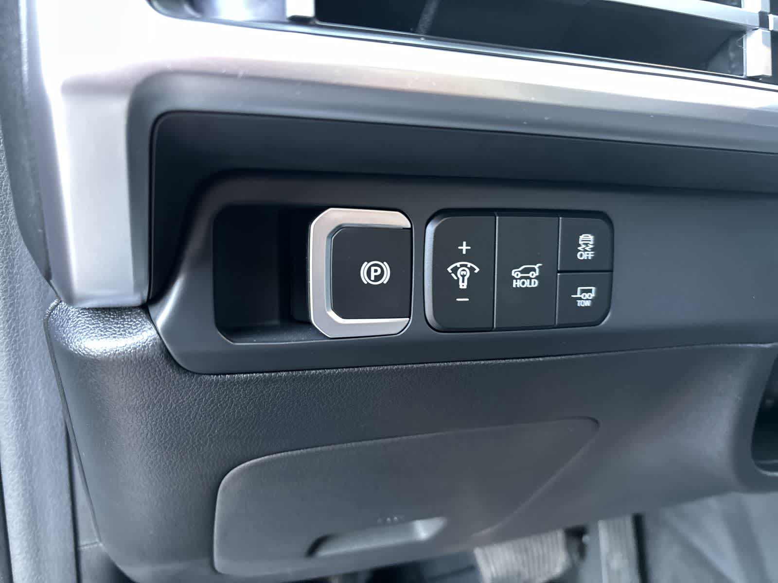 Thumbnail: 2025 Hyundai Santa Fe - 9