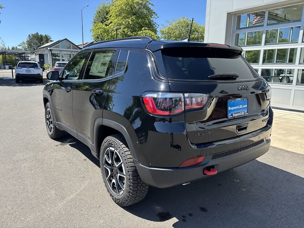New 2026 Jeep Compass Trailhawk Sport Utility