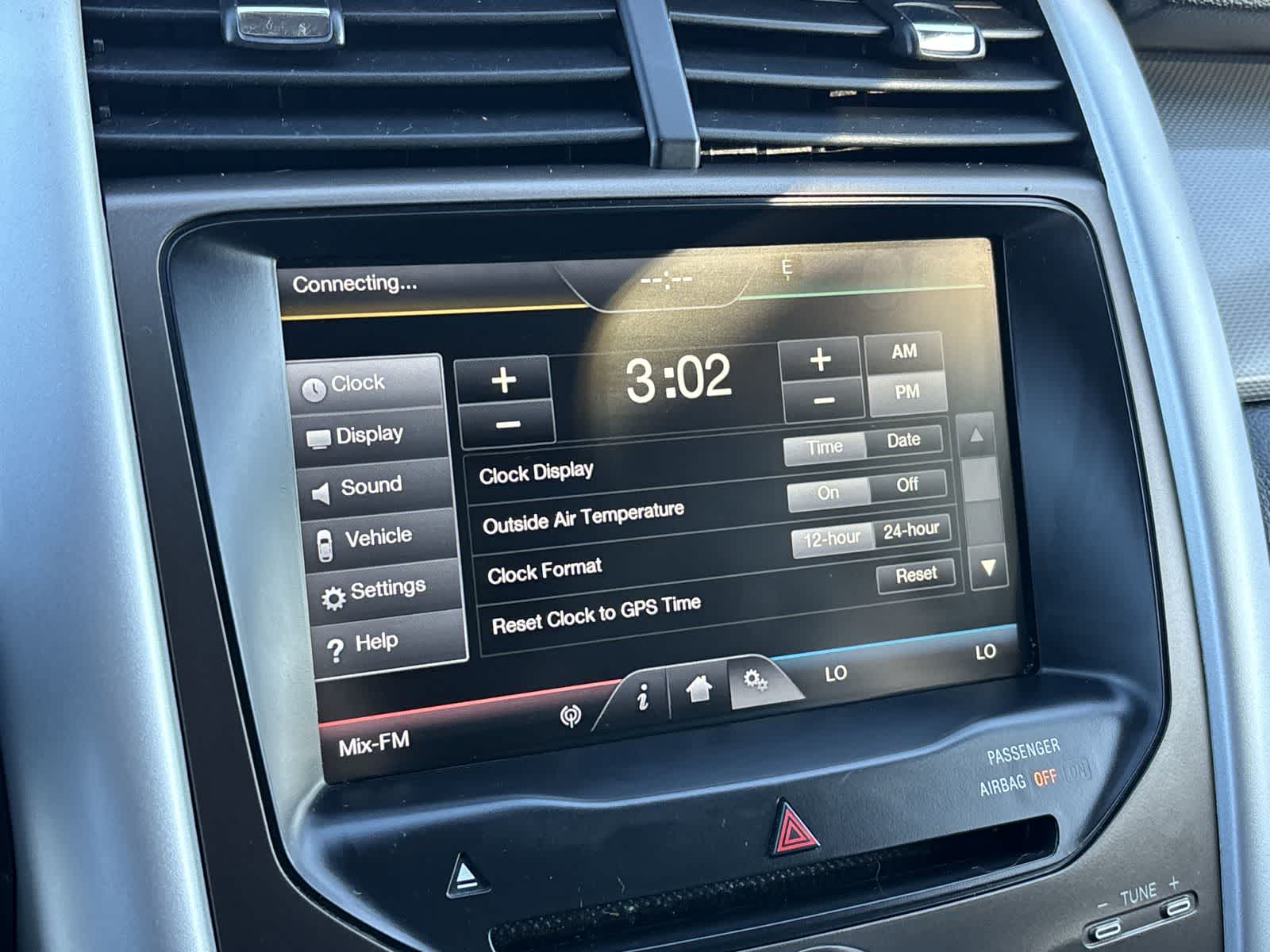 Thumbnail: 2014 Ford Edge - 19