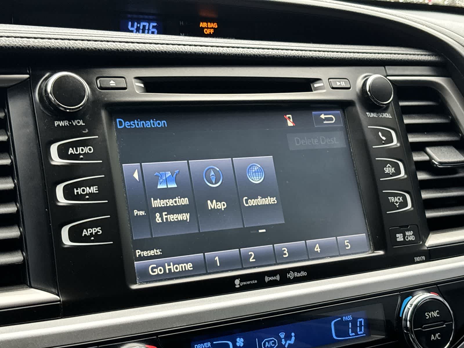 Thumbnail: 2017 Toyota Highlander - 19