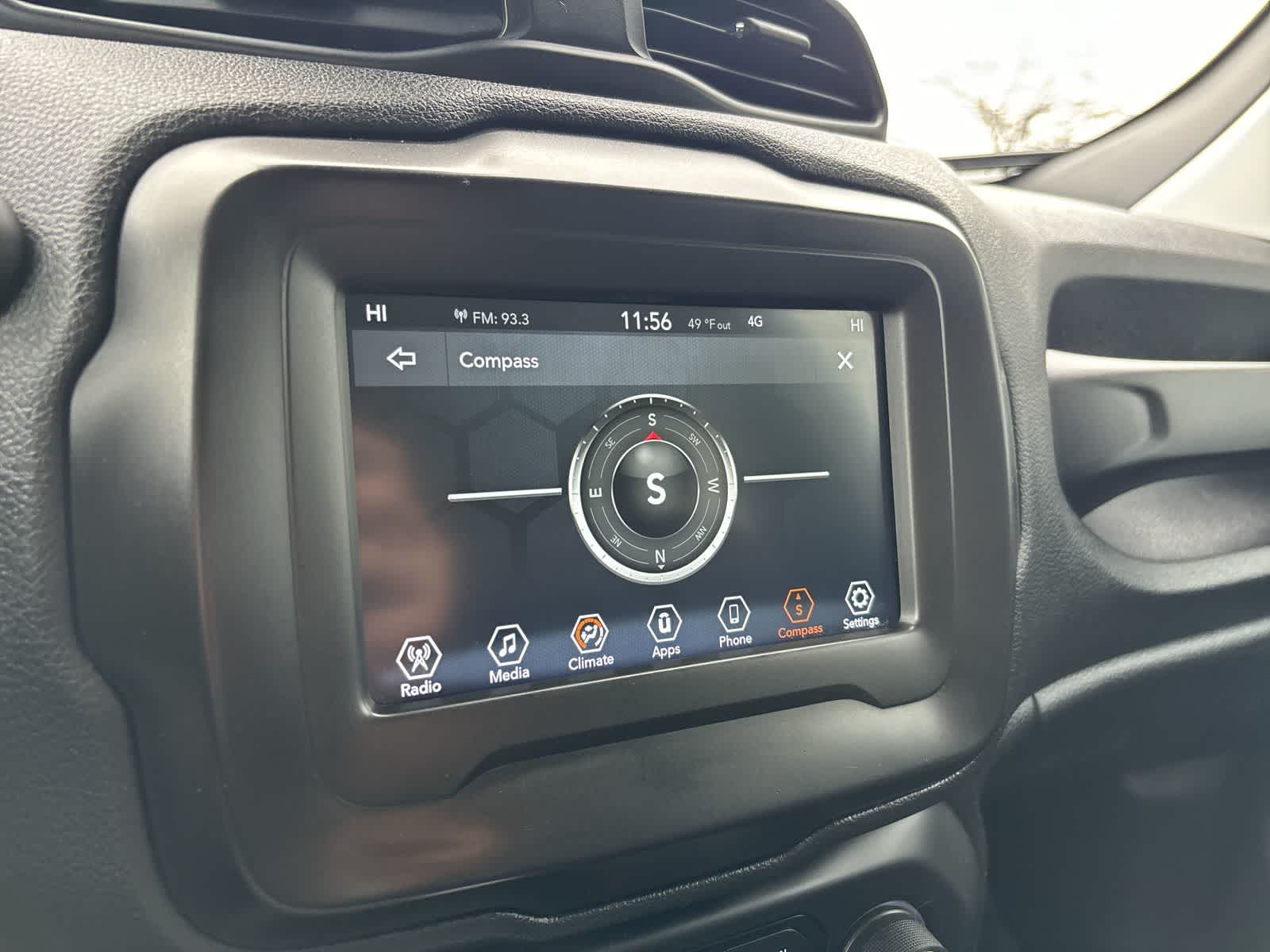 Thumbnail: 2021 Jeep Renegade - 21