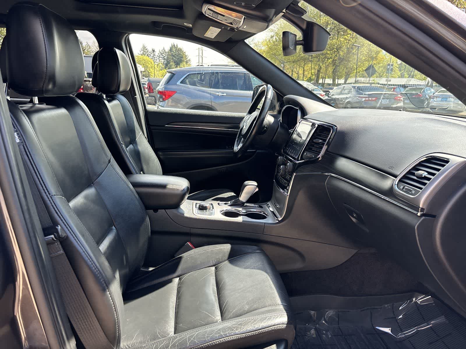 Thumbnail: 2019 Jeep Grand Cherokee - 5