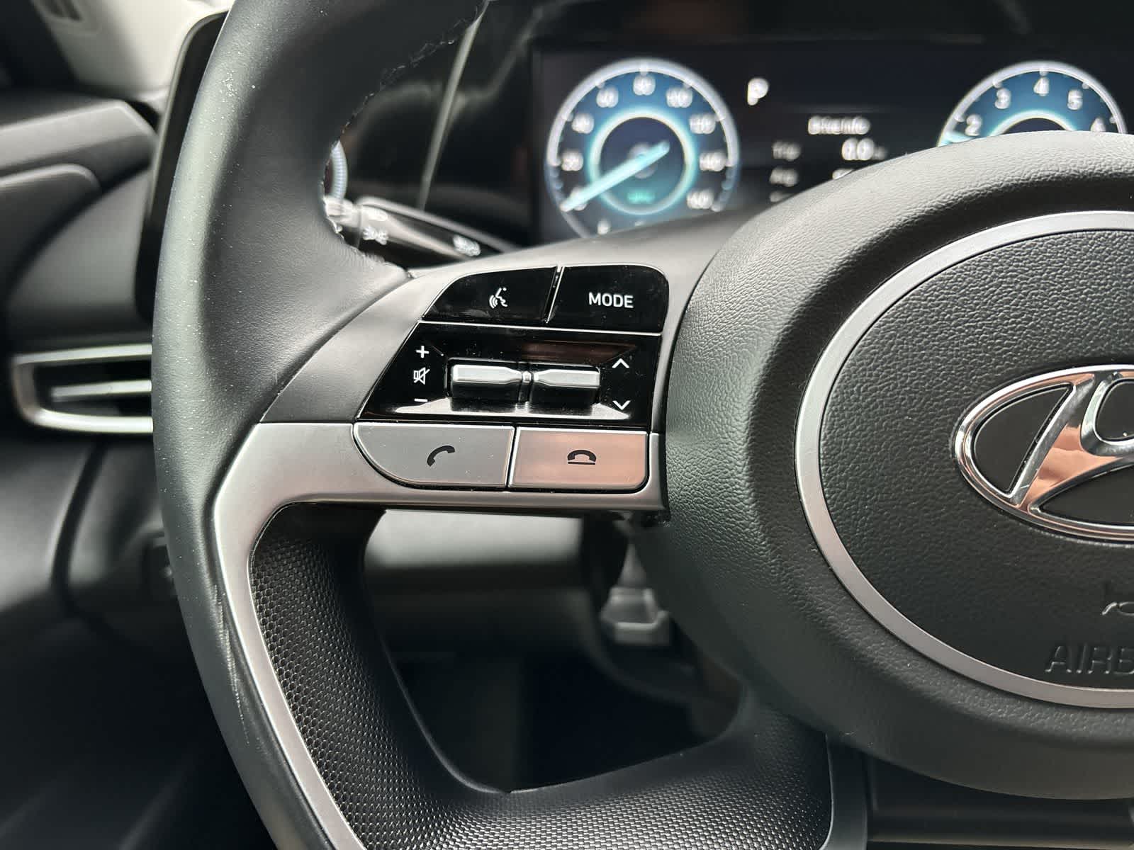 Thumbnail: 2021 Hyundai Elantra - 10