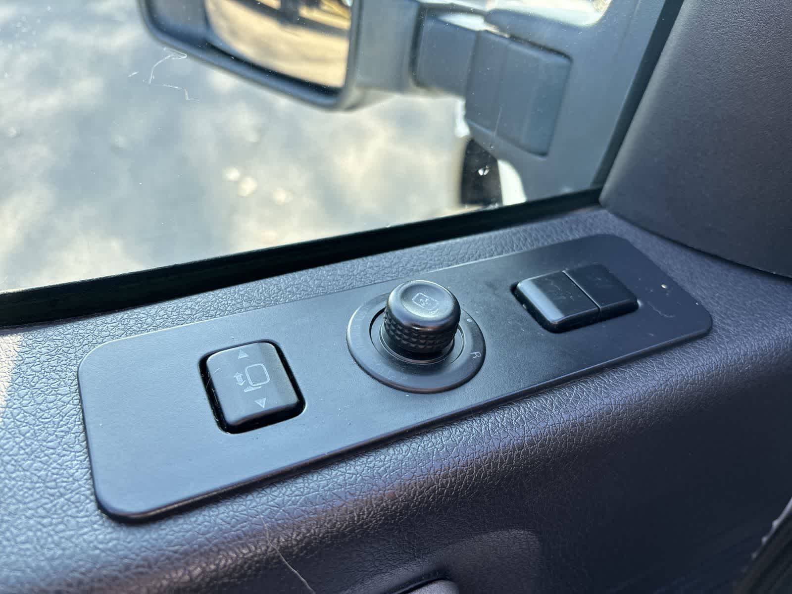 Thumbnail: 2016 Ford F-250 - 12