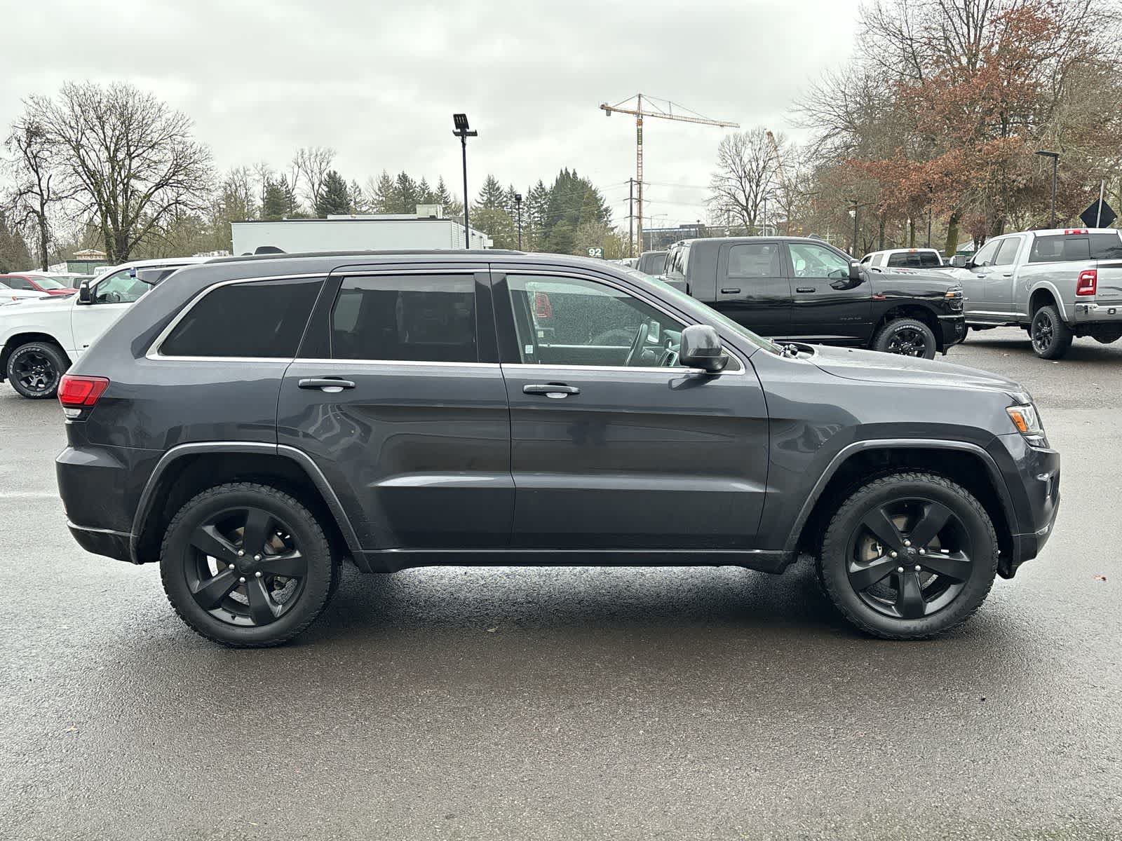 Thumbnail: 2015 Jeep Grand Cherokee - 6