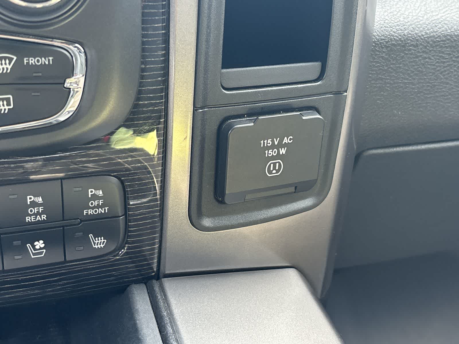 Thumbnail: 2017 RAM 1500 - 23