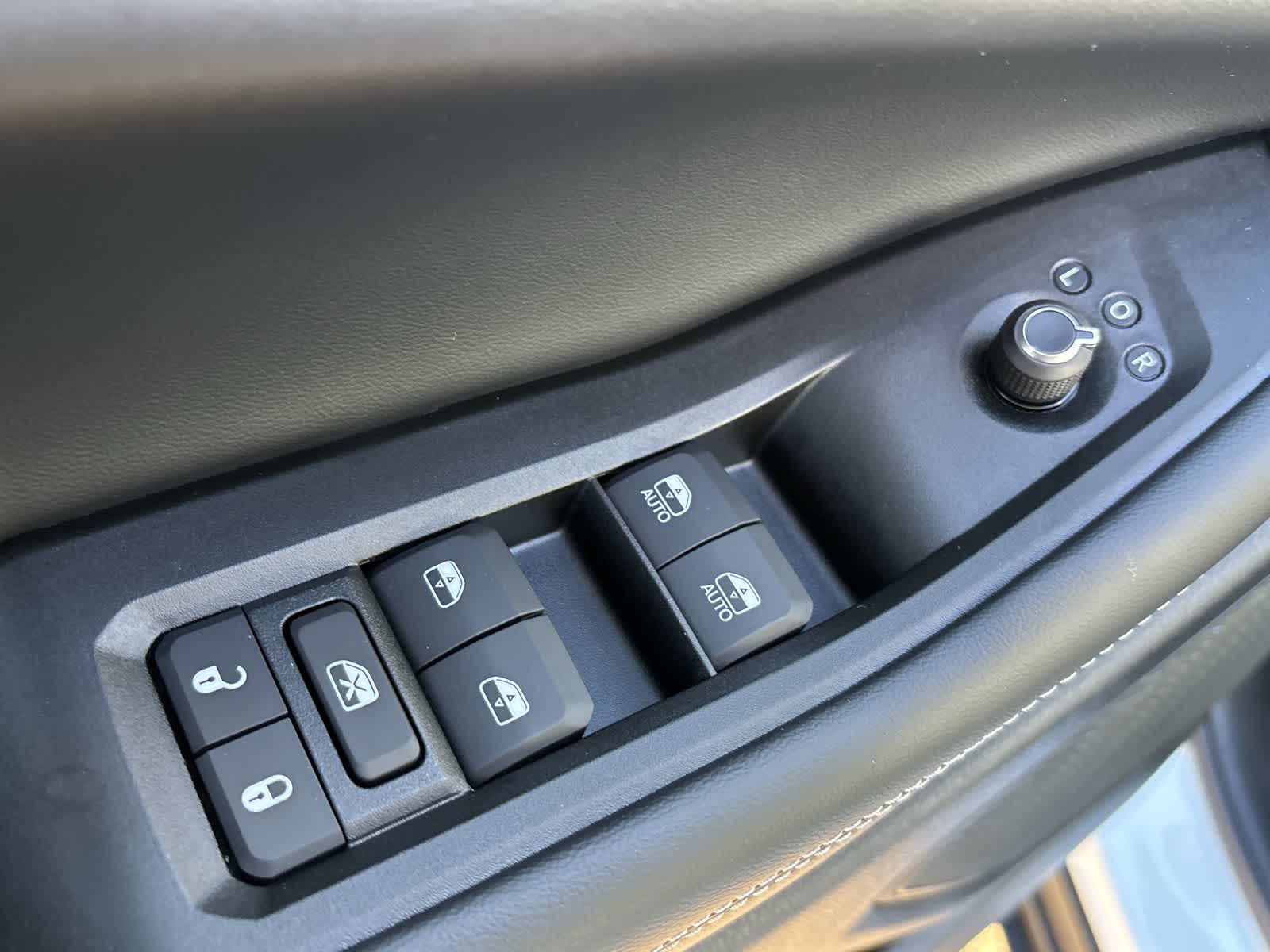 Thumbnail: 2025 Jeep Grand Cherokee - 8