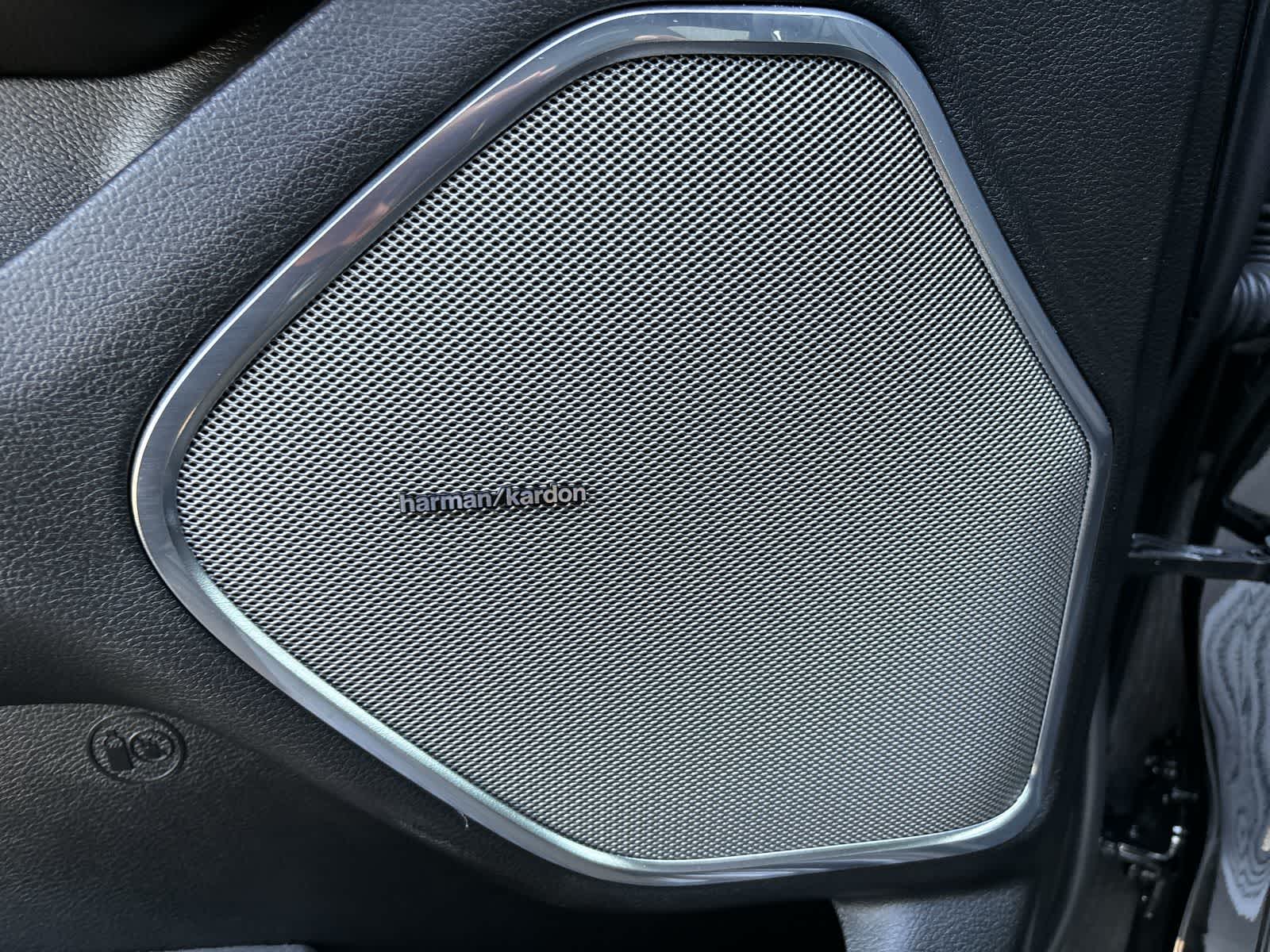 Thumbnail: 2026 RAM 1500 - 10