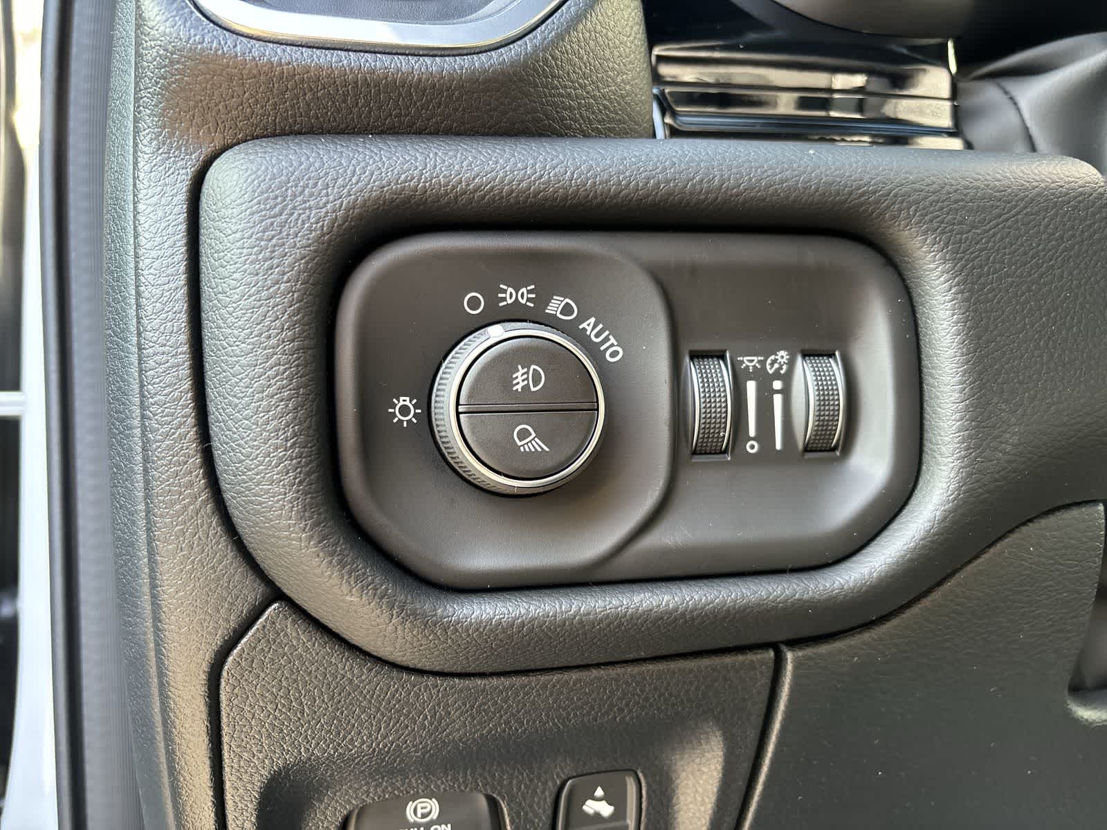 Thumbnail: 2026 RAM 1500 - 11