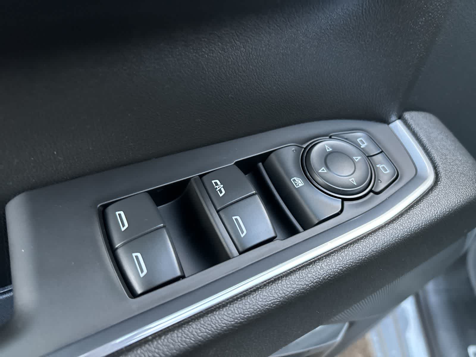 Thumbnail: 2024 Chevrolet Silverado 1500 - 11