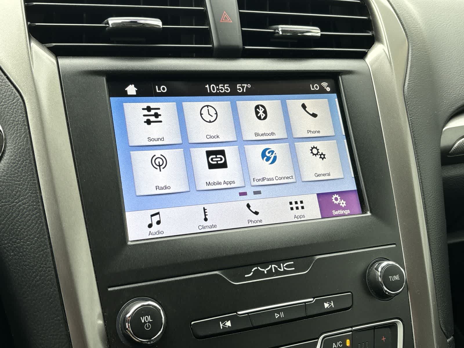 Thumbnail: 2019 Ford Fusion - 15