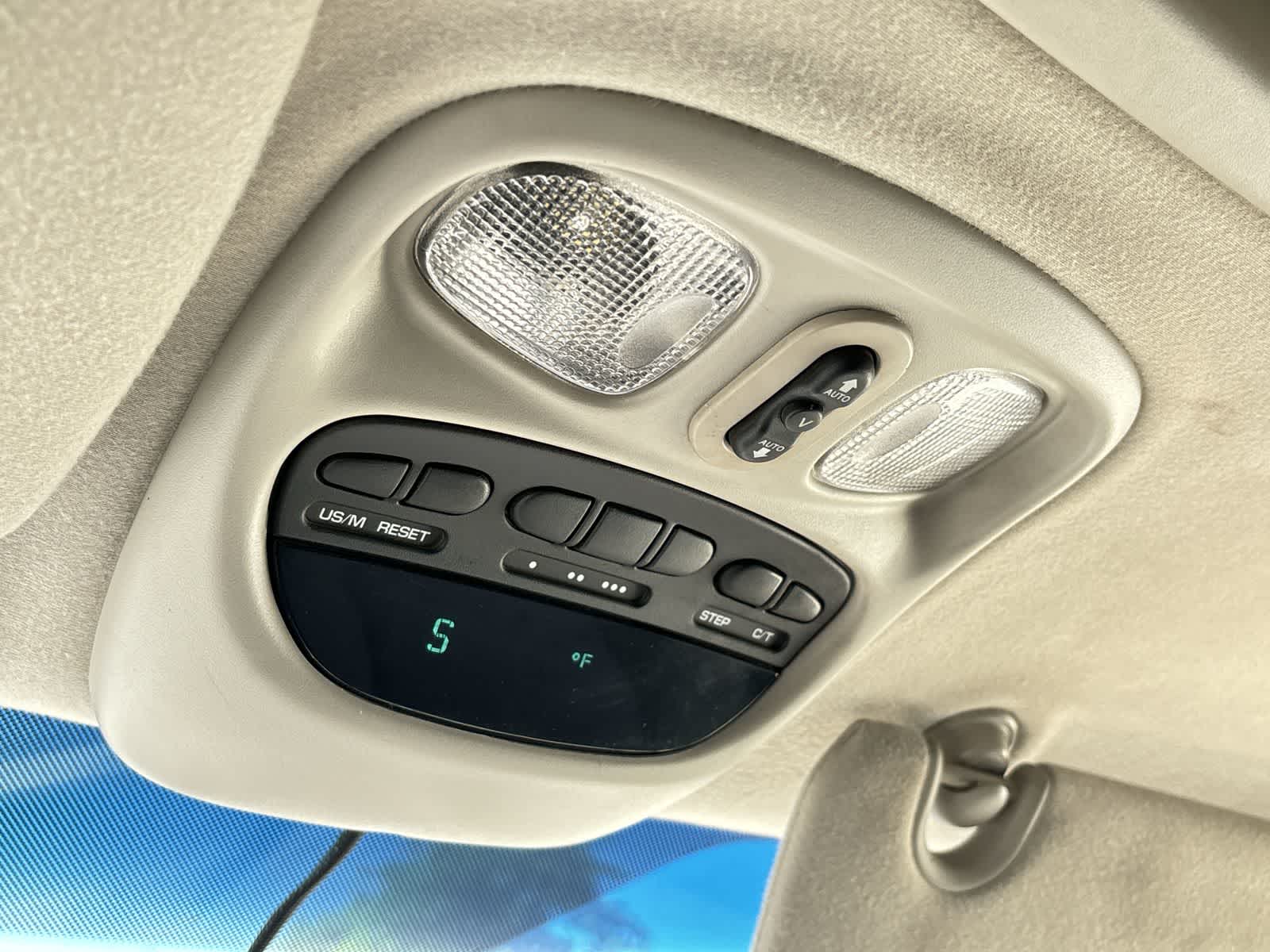 Thumbnail: 2006 Dodge Ram 2500 - 19