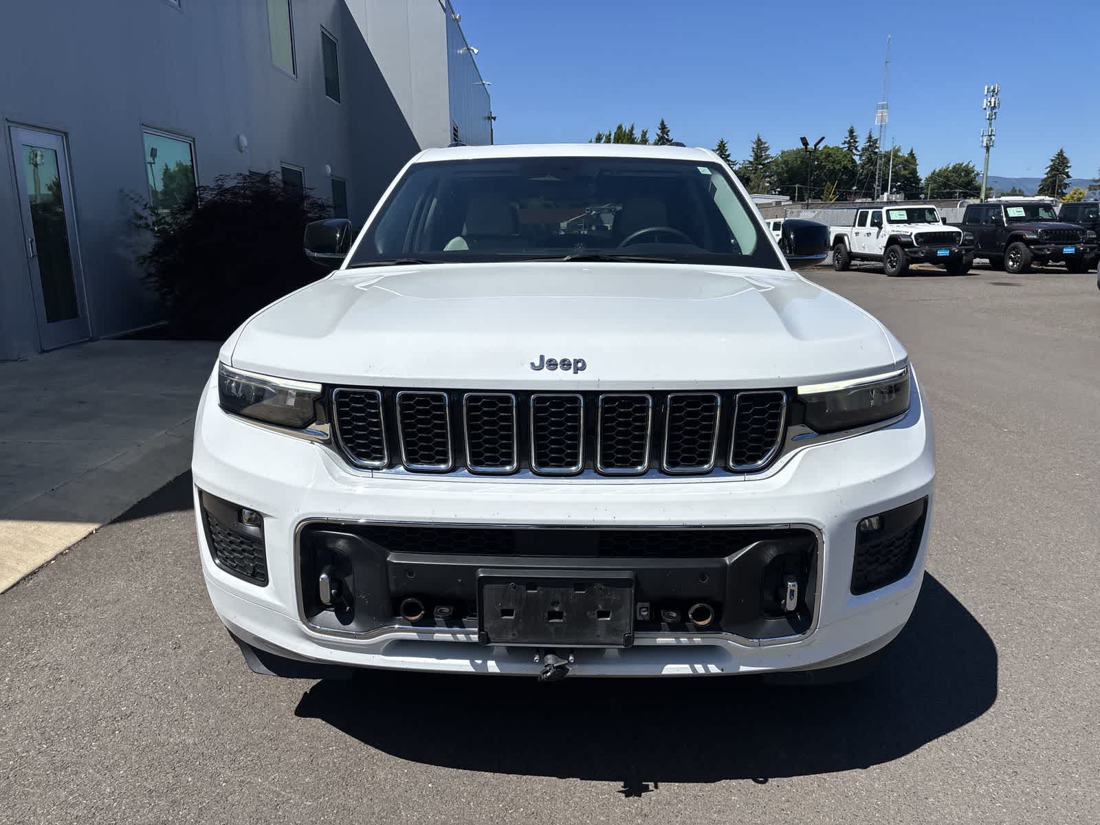 Thumbnail: 2023 Jeep Grand Cherokee - 7