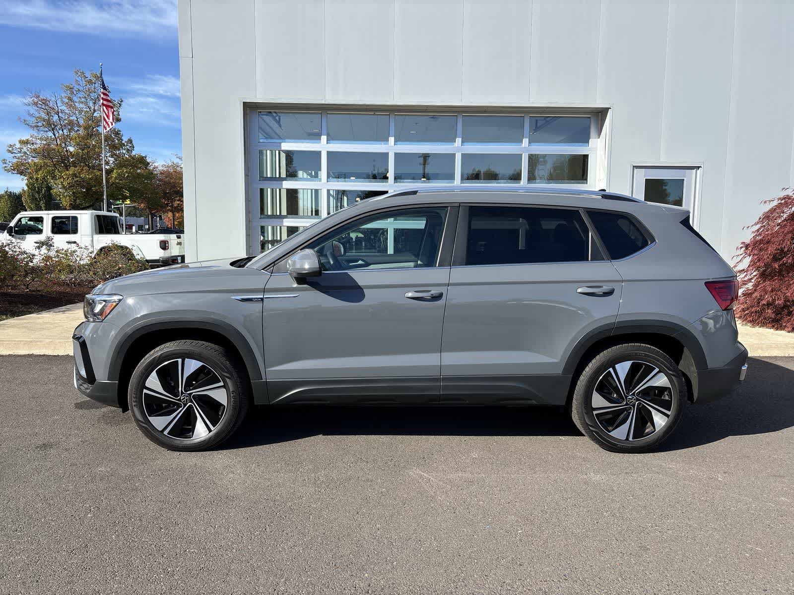 Used 2024 Volkswagen Taos 1.5T SE SUV