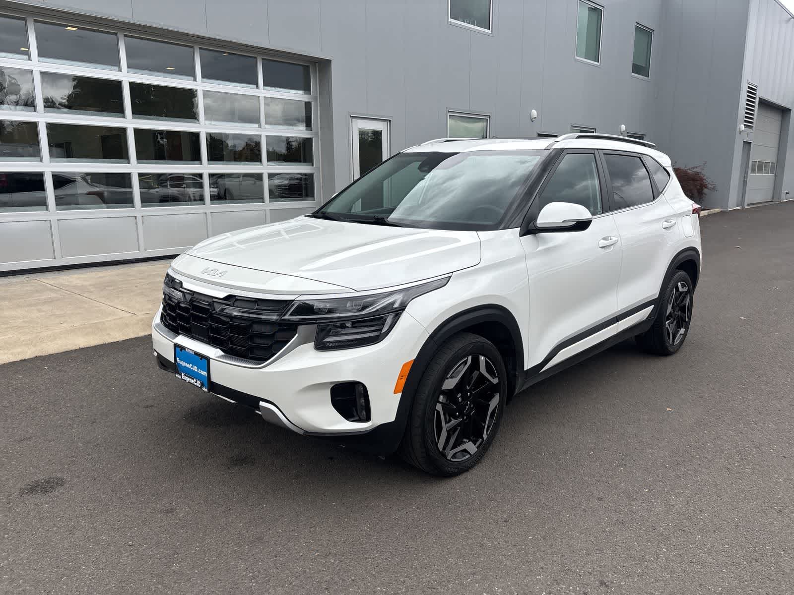 Used 2024 Kia Seltos SX SUV