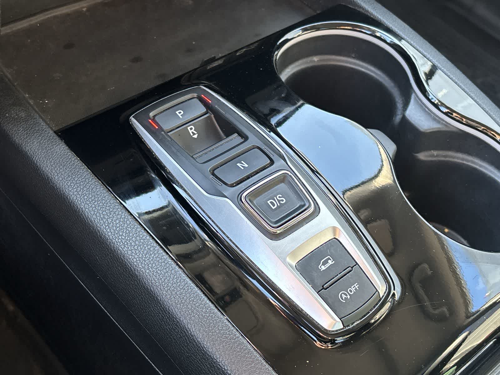 Thumbnail: 2020 Honda Pilot - 15