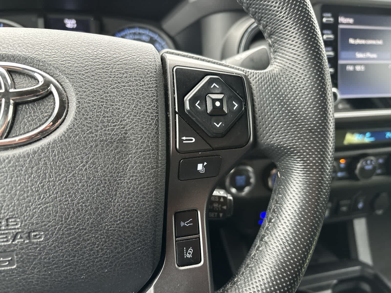 Thumbnail: 2021 Toyota Tacoma - 12