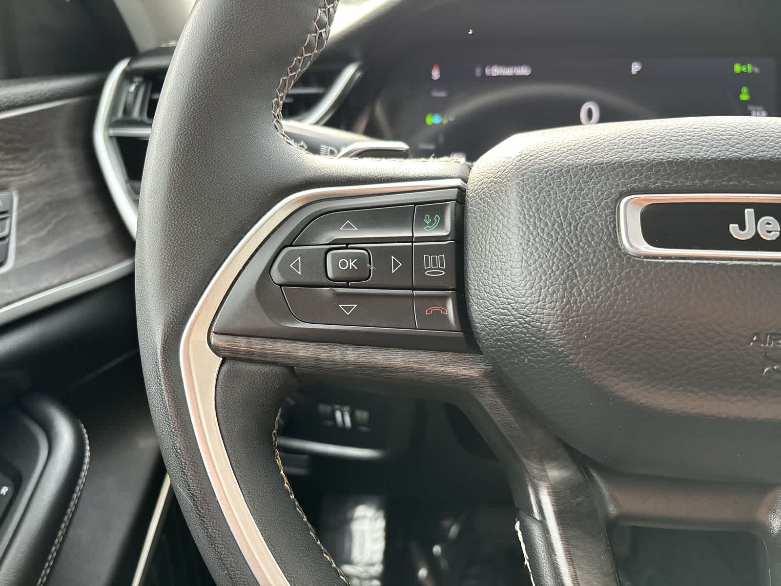 Thumbnail: 2024 Jeep Grand Cherokee - 11