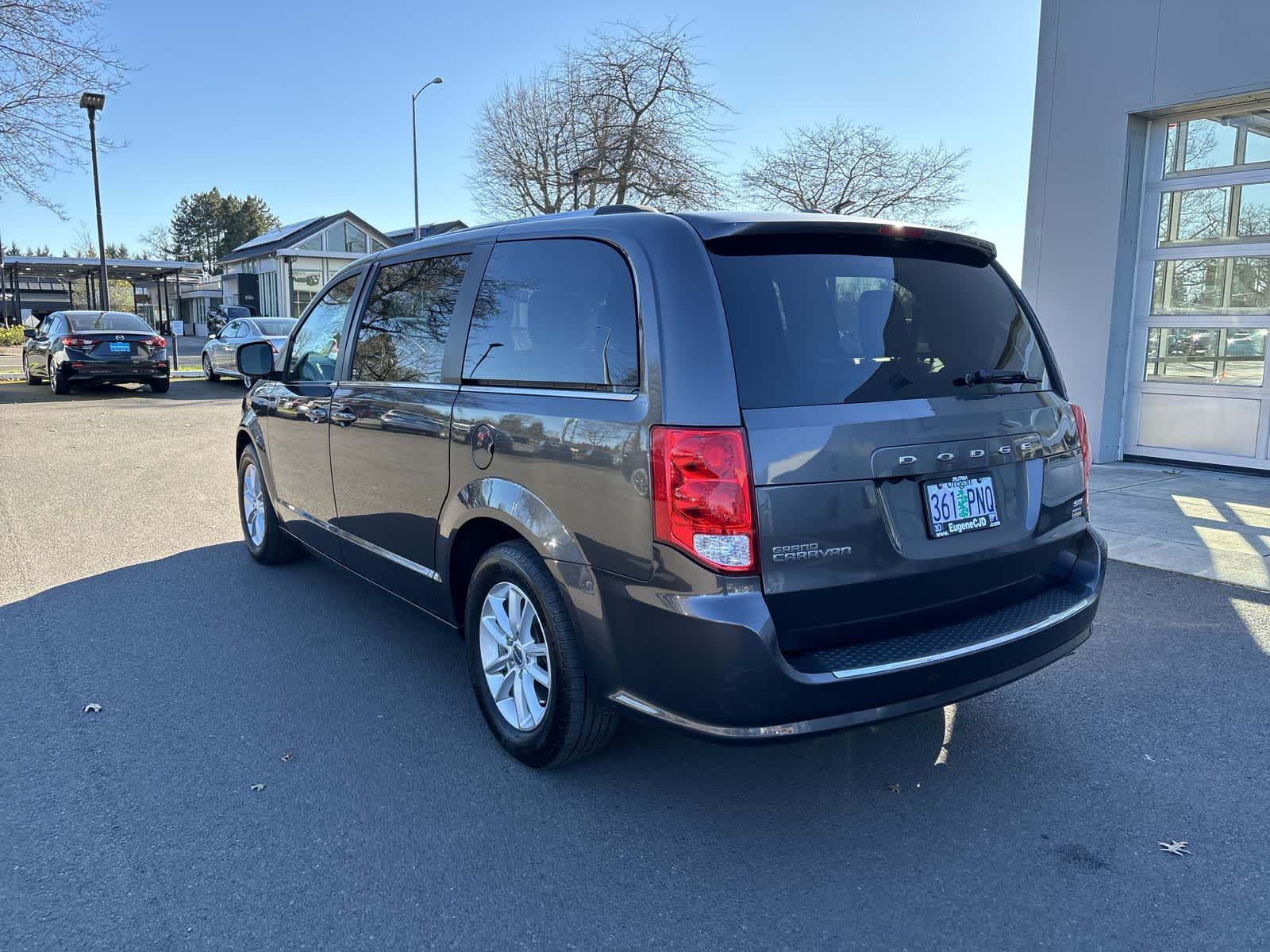 Thumbnail: 2019 Dodge Grand Caravan - 3