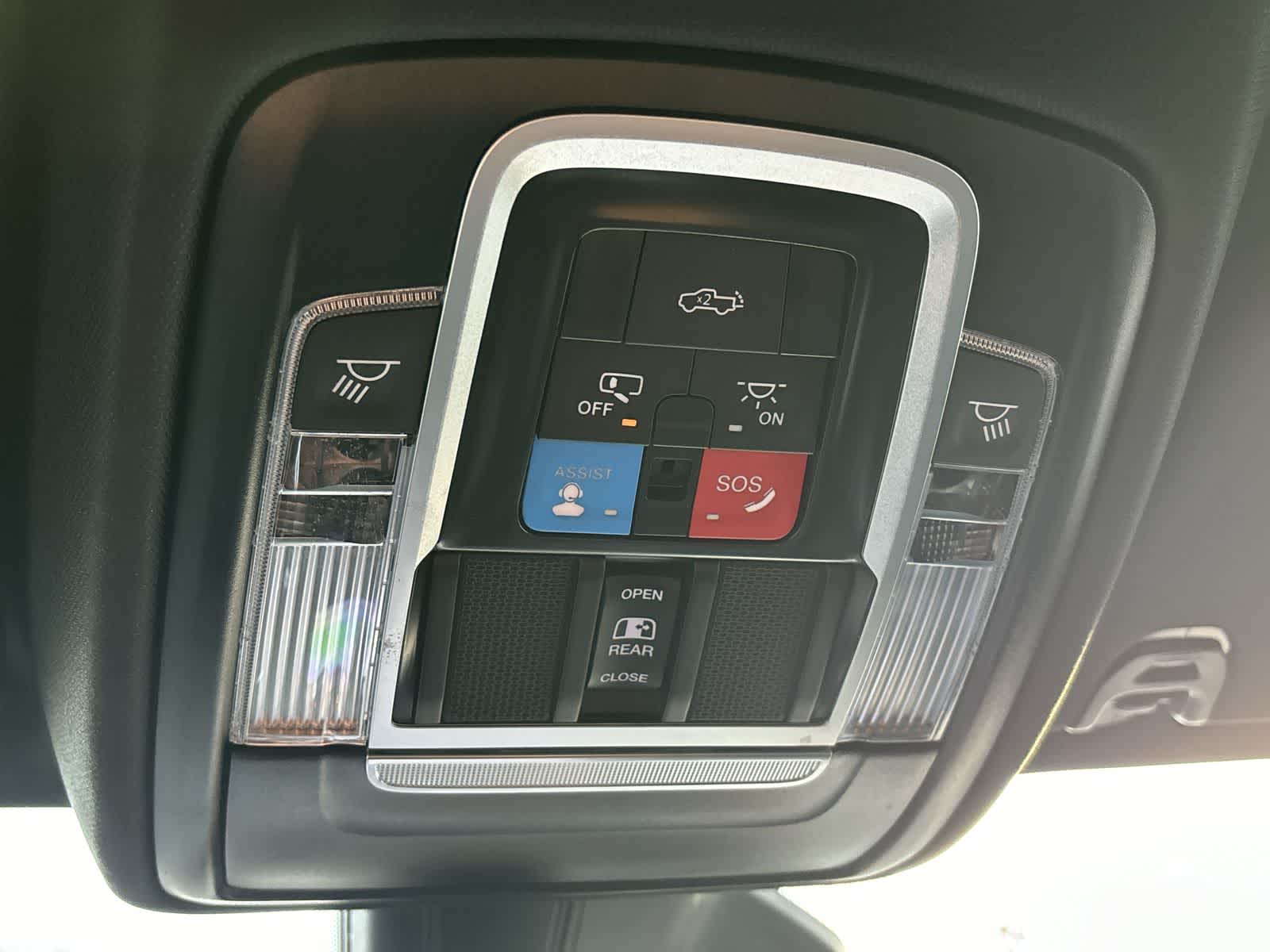 Thumbnail: 2026 RAM 1500 - 25