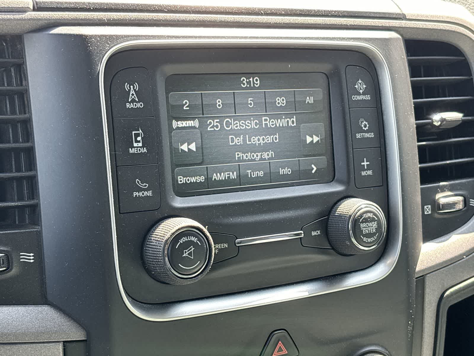 2017 RAM 1500 Tradesman 10