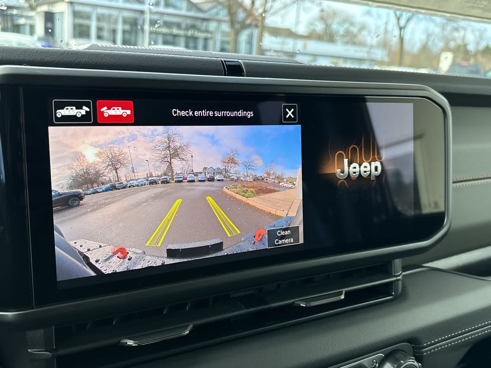 Thumbnail: 2026 Jeep Gladiator - 22