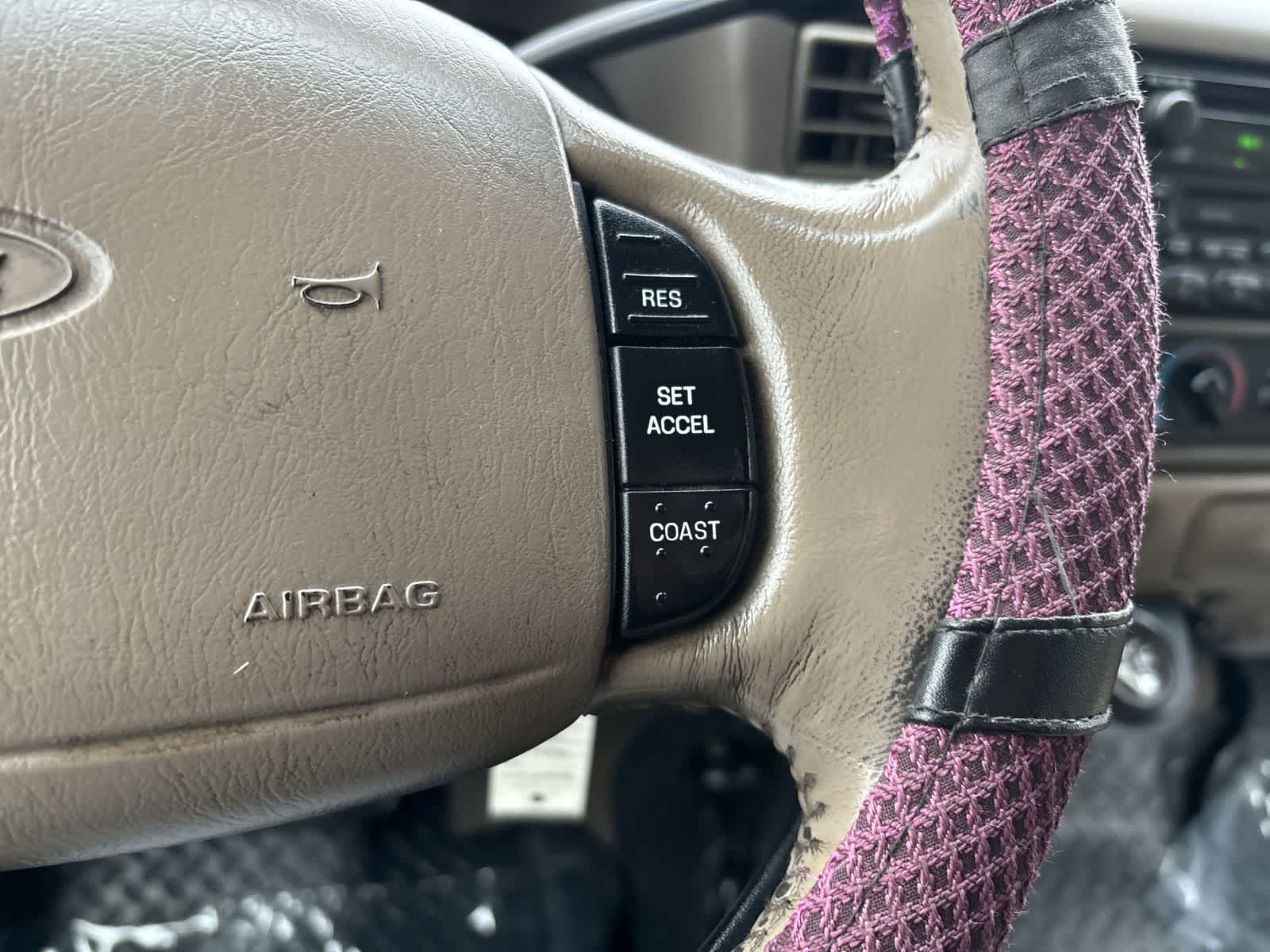 Thumbnail: 2000 Ford F-450 - 14