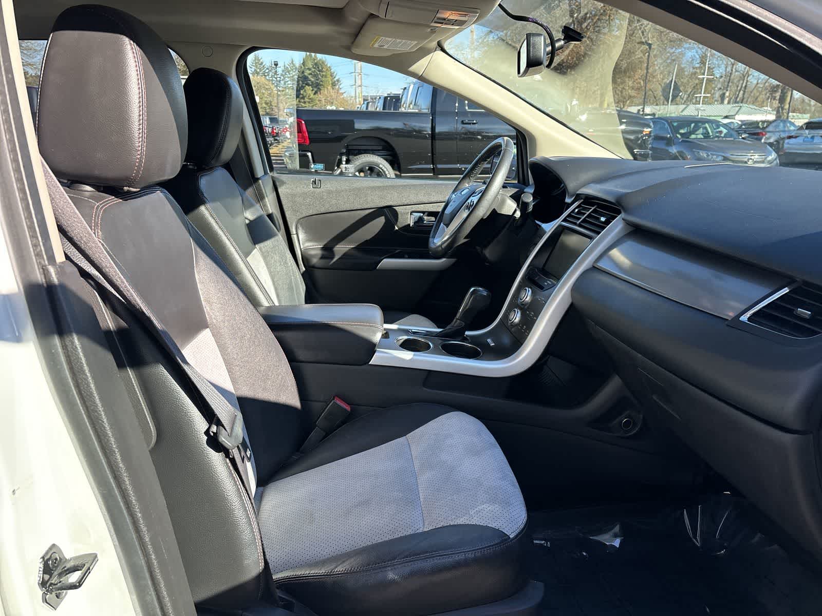 Thumbnail: 2014 Ford Edge - 4