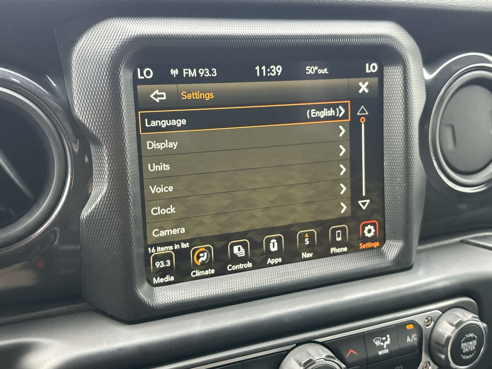 Thumbnail: 2023 Jeep Wrangler - 24